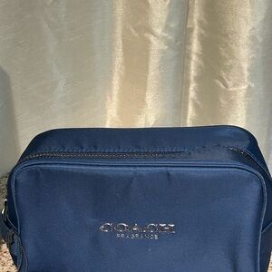 Coach Dark Blue ladies cosmetic or men’s  Toiletry Bag NWT